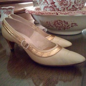 Gorgeous MCM Cream Pump, Softly Pointed, Gold Trim, Buckle Detail